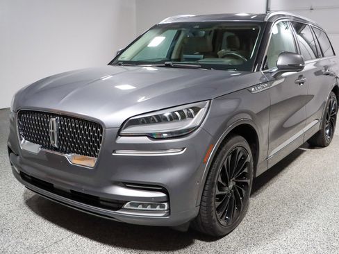 Used 2021 Lincoln Aviator Reserve w/ Equipment Group 208A AWD/4WD image 34