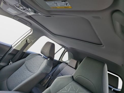 Certified 2024 Toyota RAV4 XLE image 18