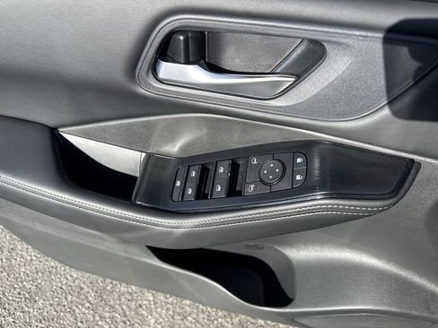 New 2026 Nissan Rogue SV AWD/4WD image 27