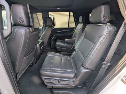 Used 2021 GMC Yukon Denali image 12