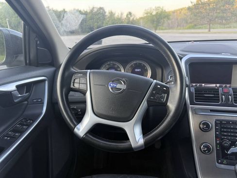 Used 2013 Volvo XC60 3.2 AWD/4WD image 11