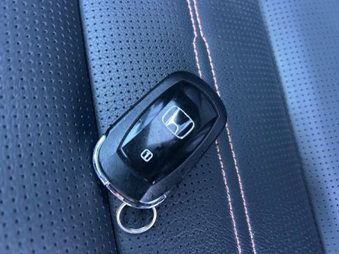 Used 2024 Honda CR-V Sport Touring image 33