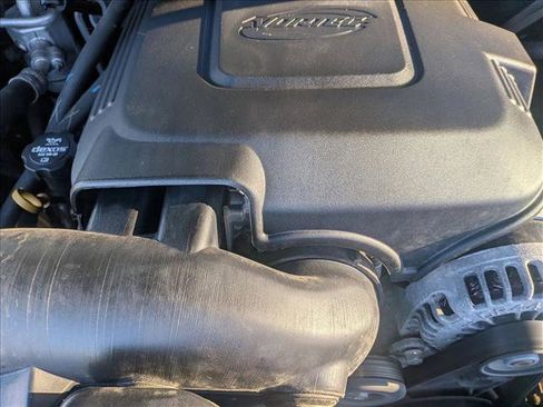 Used 2014 GMC Yukon Denali image 24