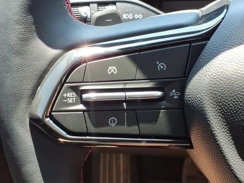 New 2026 Chevrolet Equinox RS w/ Convenience Package III FWD image 15