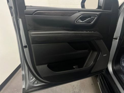 Used 2024 Chevrolet Tahoe LT image 11