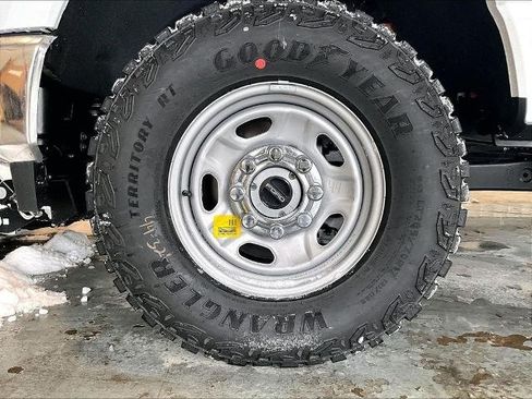 New 2026 Ford F350 XL w/ XL Off-Road Package AWD/4WD image 25