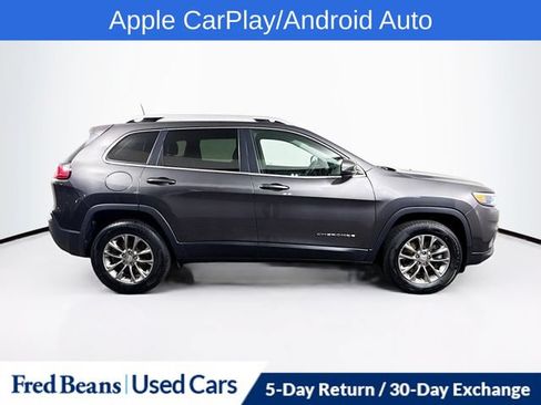 Used 2019 Jeep Cherokee Latitude Plus w/ Cold Weather Group AWD/4WD image 9