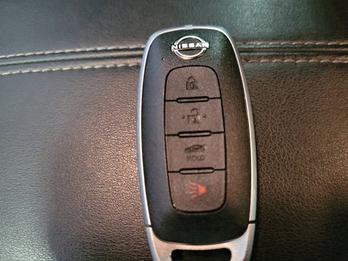 Used 2024 Nissan Sentra S FWD image 32