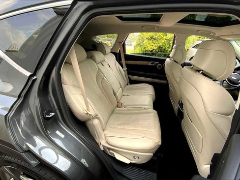 Used 2023 Genesis GV80 2.5T w/ Prestige Package image 19