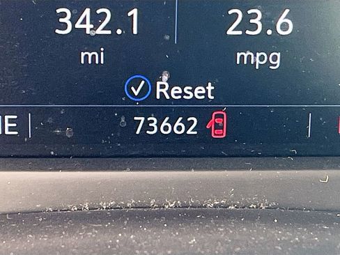 Used 2020 Cadillac XT4 Sport w/ Driver Awareness Package image 12