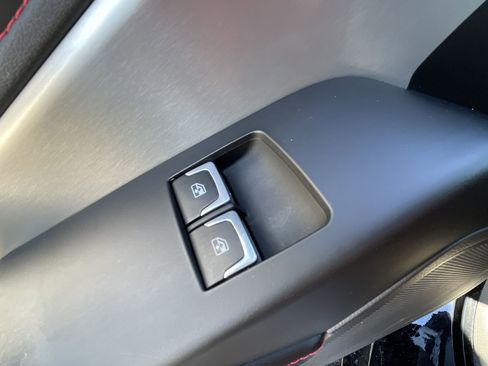 Used 2017 Chevrolet Corvette Z06 w/ Chrome Badge Package image 16