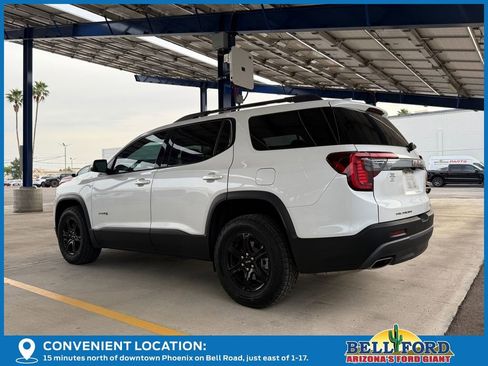 Used 2023 GMC Acadia AT4 image 3