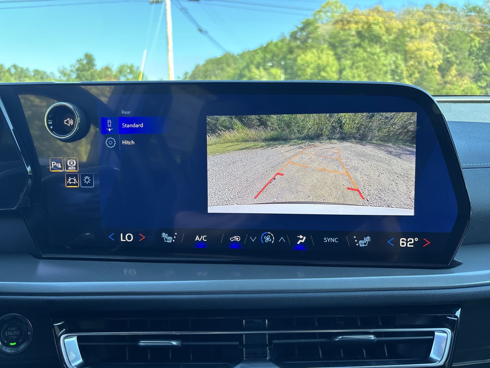 New 2027 Chevrolet Traverse LT FWD image 20