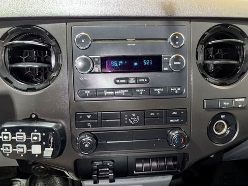 Used 2013 Ford F250 XL RWD image 16