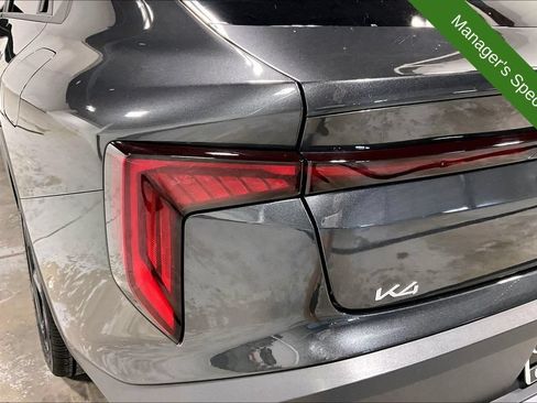 Used 2025 Kia K4 EX FWD image 38