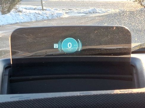 Used 2025 MINI Cooper 2-Door Hardtop image 24