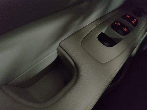 Used 2016 Nissan Pathfinder SL w/ SL Premium Package image 27