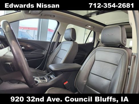 Used 2020 GMC Terrain Denali w/ Denali Premium Package image 24