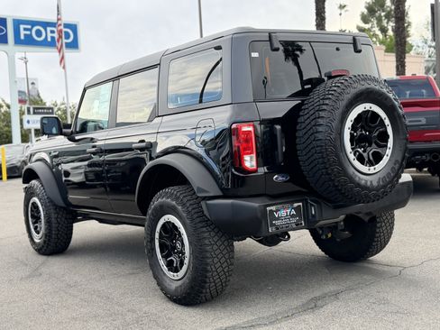 Certified 2023 Ford Bronco 4-Door w/ Sasquatch Package image 4