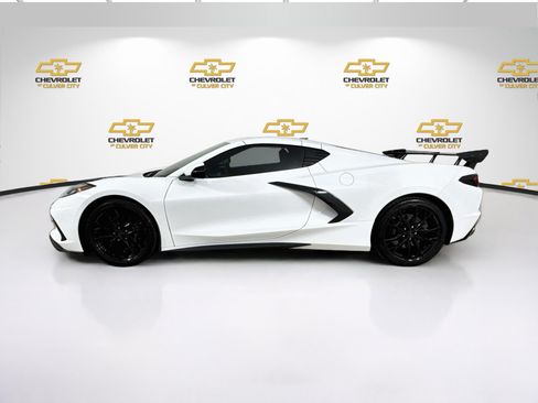 Used 2024 Chevrolet Corvette Stingray Coupe w/ 1LT RWD image 5