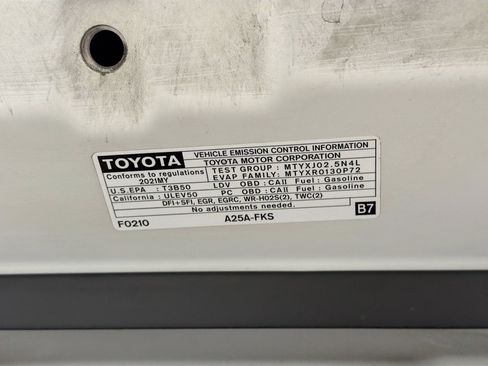 Used 2021 Toyota Camry LE w/ Cold Weather Package AWD/4WD image 17