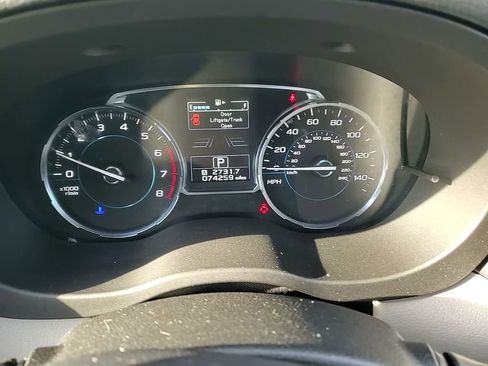 Used 2017 Subaru Forester 2.5i Premium image 16
