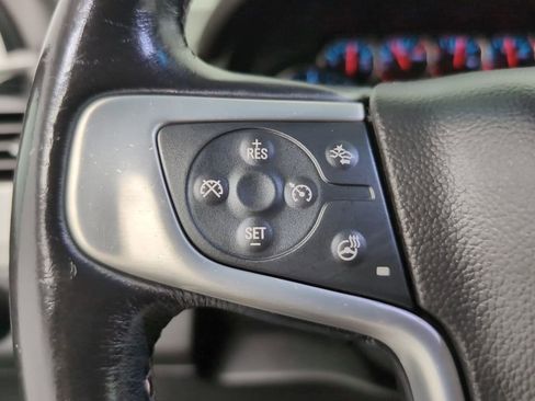 Used 2019 GMC Yukon XL SLT image 18