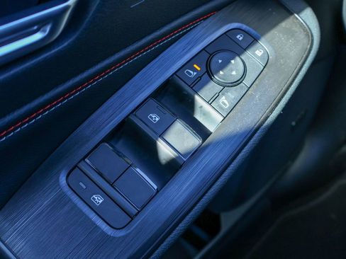 New 2026 Nissan Sentra SR image 15