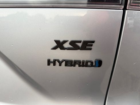 Used 2023 Toyota Corolla Cross AWD Hybrid w/ Convenience Package image 23