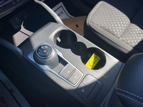 Used 2024 Ford Escape Active image 19