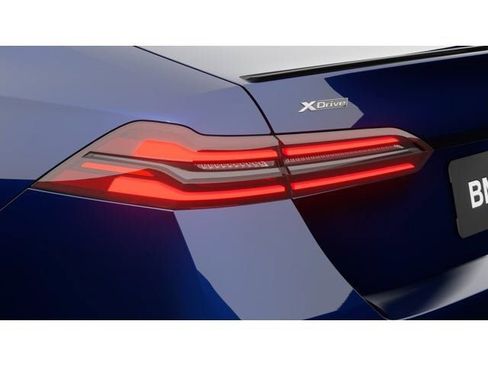 New 2027 BMW 540i xDrive AWD/4WD image 9