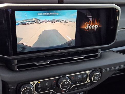 New 2026 Jeep Gladiator Sport AWD/4WD image 20