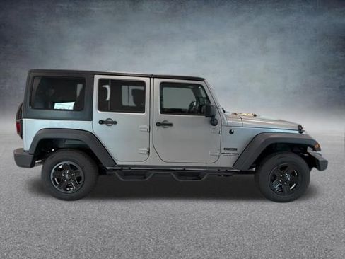 Used 2018 Jeep Wrangler Unlimited Sport w/ Connectivity Group AWD/4WD image 6