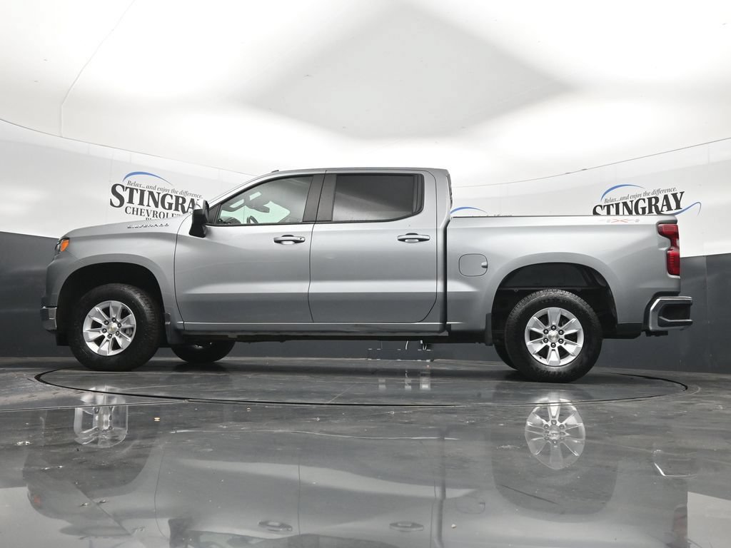 Used 2025 Chevrolet Silverado 1500 LT AWD/4WD image 29