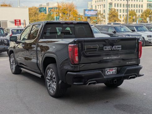 Used 2025 GMC Sierra 1500 Denali Ultimate image 5