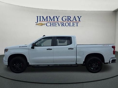 New 2026 Chevrolet Silverado 1500 RST w/ Redline Edition AWD/4WD image 2