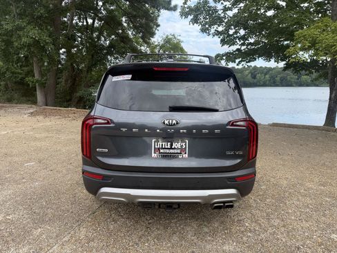 Used 2020 Kia Telluride SX w/ Towing Package AWD/4WD image 4