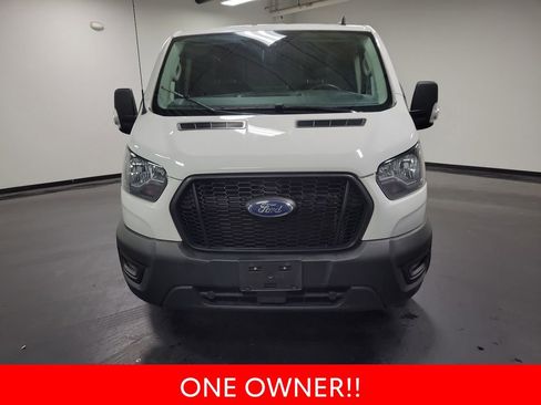 Used 2023 Ford Transit 250 Low Roof AWD image 3