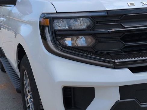 New 2026 Ford Expedition Max Active RWD image 9