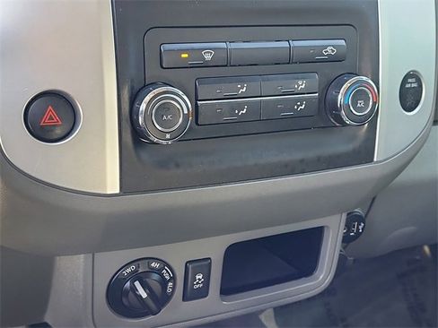 Used 2018 Nissan Frontier SV image 17
