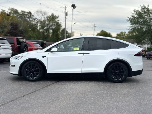 Used 2022 Tesla Model X AWD/4WD image 2