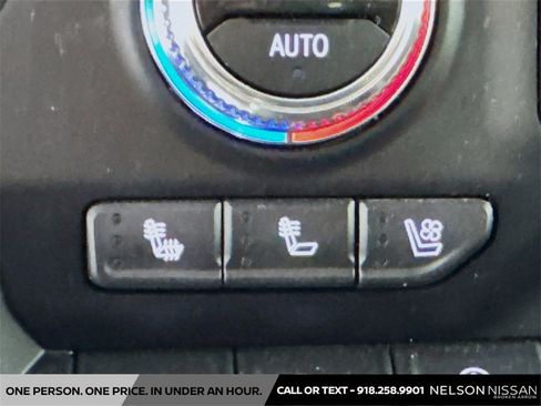 Used 2020 GMC Sierra 1500 SLT w/ SLT Premium Plus Package image 21