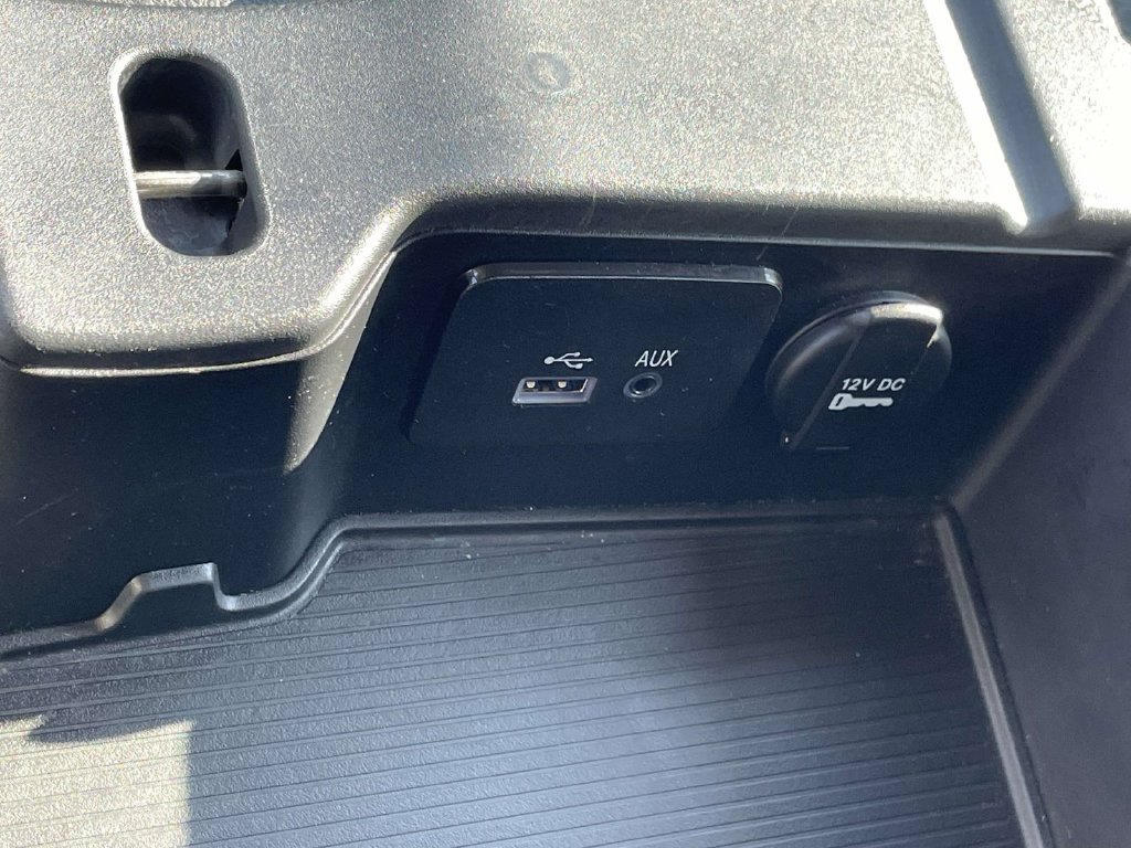 Used 2015 RAM 1500 Express AWD/4WD image 39