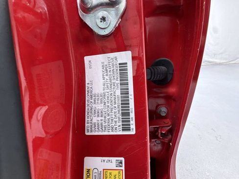 Used 2024 Honda Civic Sport image 18