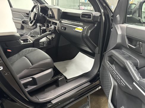 New 2025 Toyota Tacoma SR5 image 38