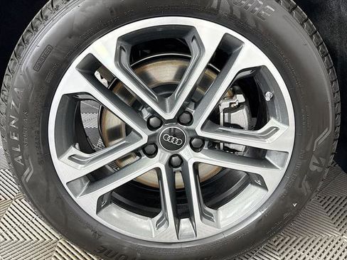 Used 2025 Audi Q5 Premium Plus w/ Premium Plus AWD/4WD image 33