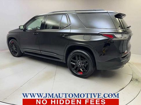 Used 2019 Chevrolet Traverse Premier w/ Redline Edition AWD/4WD image 3