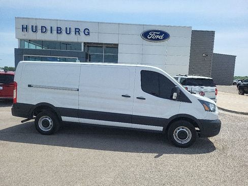 Used 2025 Ford Transit 250 Low Roof w/ Load Area Protection Package RWD image 2