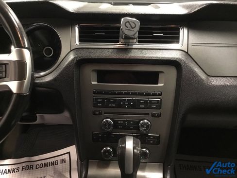 Used 2014 Ford Mustang Convertible image 46