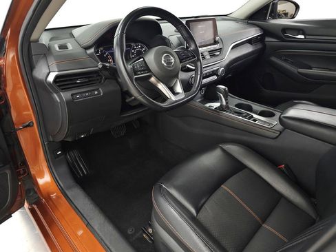 Used 2019 Nissan Altima 2.5 SR image 14